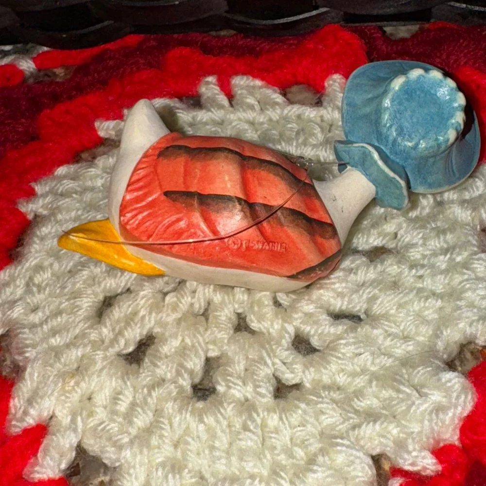 Vintage‎ Ceramic Mother Goose Christmas Ornament Italy Collectible Figurine